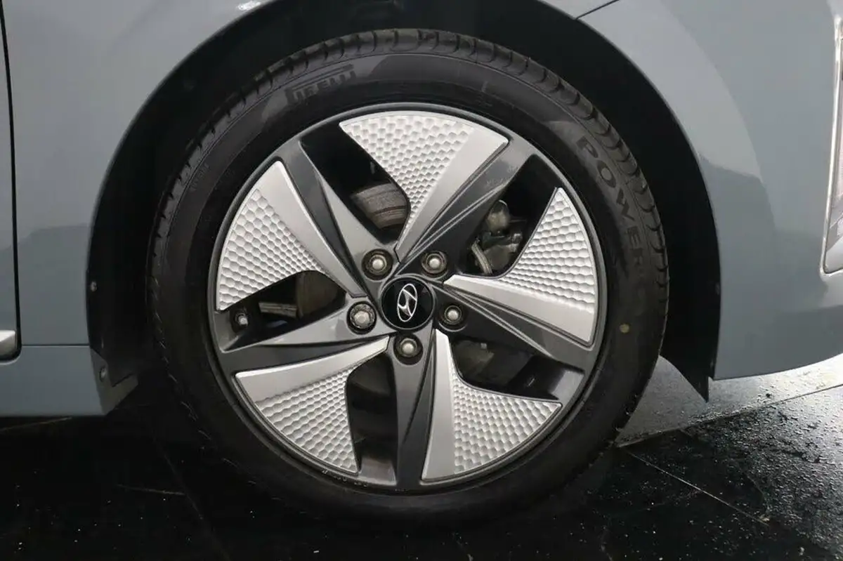 2022-hyundai-ioniq-16-gdi-premium-se-hybrid-big-33