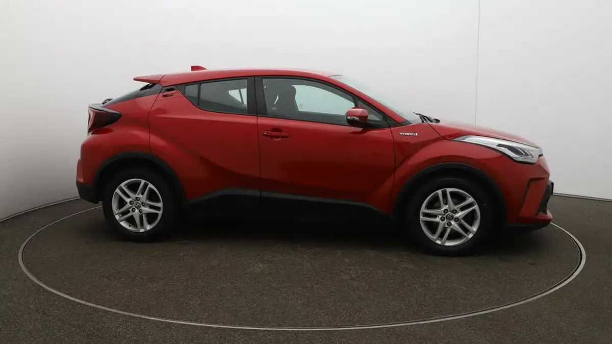 2022-toyota-c-hr-18-vvt-i-icon-big-41
