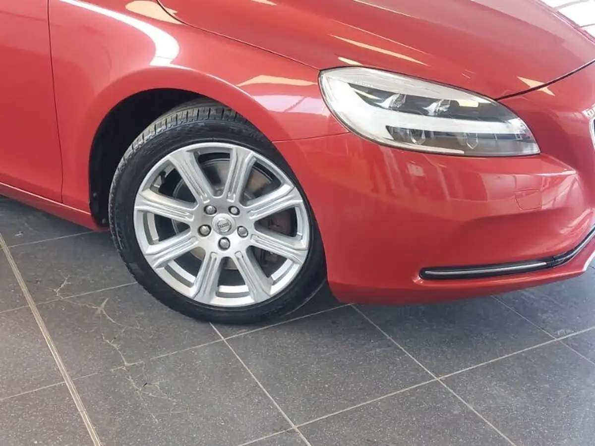 2019-volvo-v40-15-t3-inscription-big-8