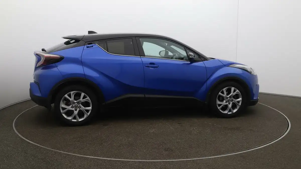 2018-toyota-c-hr-18-vvt-i-dynamic-big-8