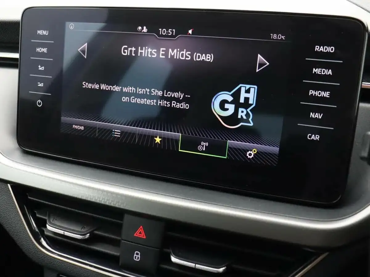 2023-skoda-scala-15-tsi-se-l-big-24