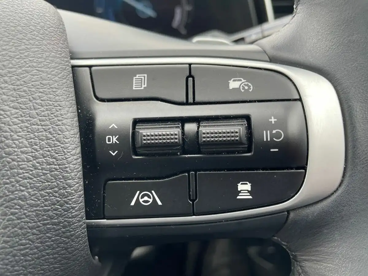 2023-kia-sportage-16-t-gdi-3-261bhp-awd-phev-auto-big-16