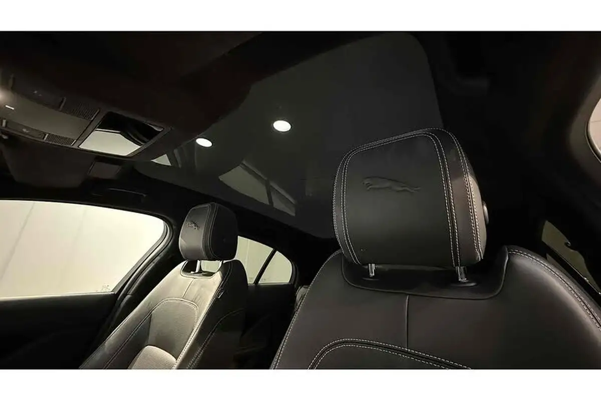 2024-jaguar-i-pace-ev400-r-dynamic-hse-black-big-40