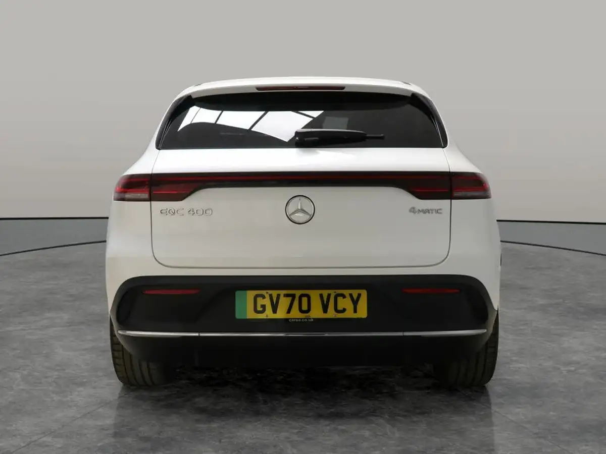 2021-mercedes-benz-eqc-e-eqc-400-amg-line-big-12