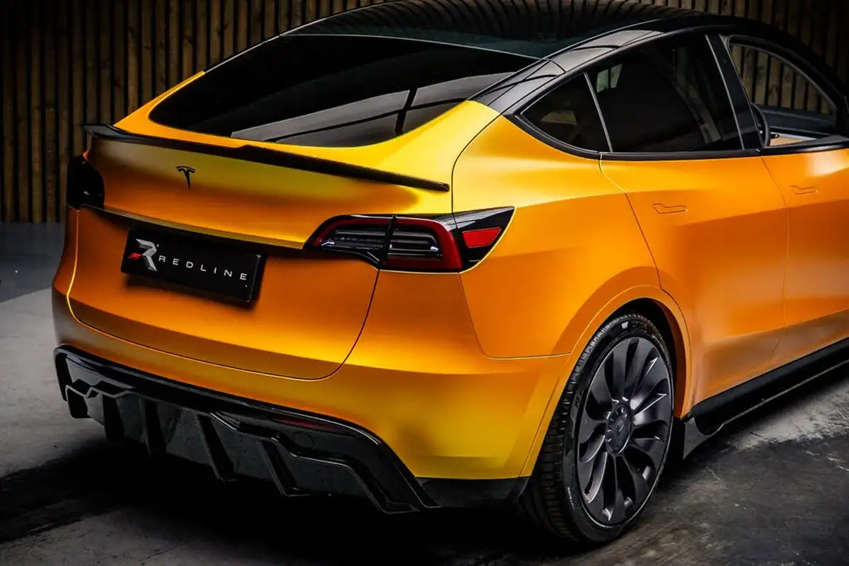 2023-tesla-model-y-e-performance-big-19