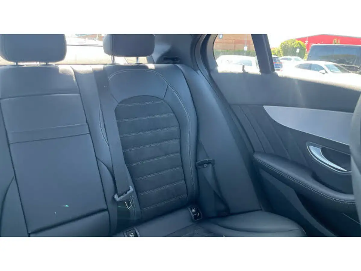 2018-mercedes-benz-c-class-15-c200-amg-line-premiumss-saloon-4d-big-14