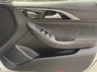 2017-infiniti-q30-15d-sport-small-13