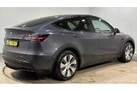 2023-tesla-model-y-e-rwd-small-7
