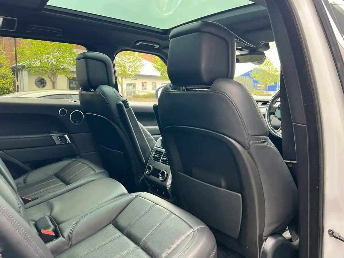 2019-land-rover-range-rover-sport-30-sdv6-hse-dynamic-big-18