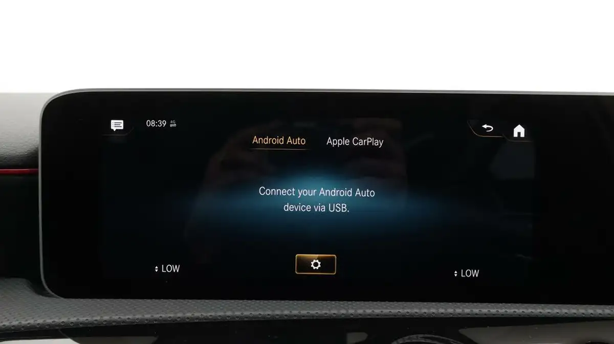 2020-mercedes-benz-a-class-13-a200-amg-line-executive-hatchback-5d-7g-dct-big-25