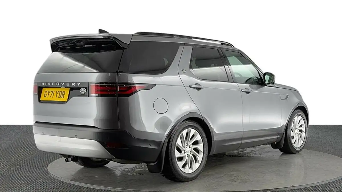 2021-land-rover-discovery-30-d300-s-big-3