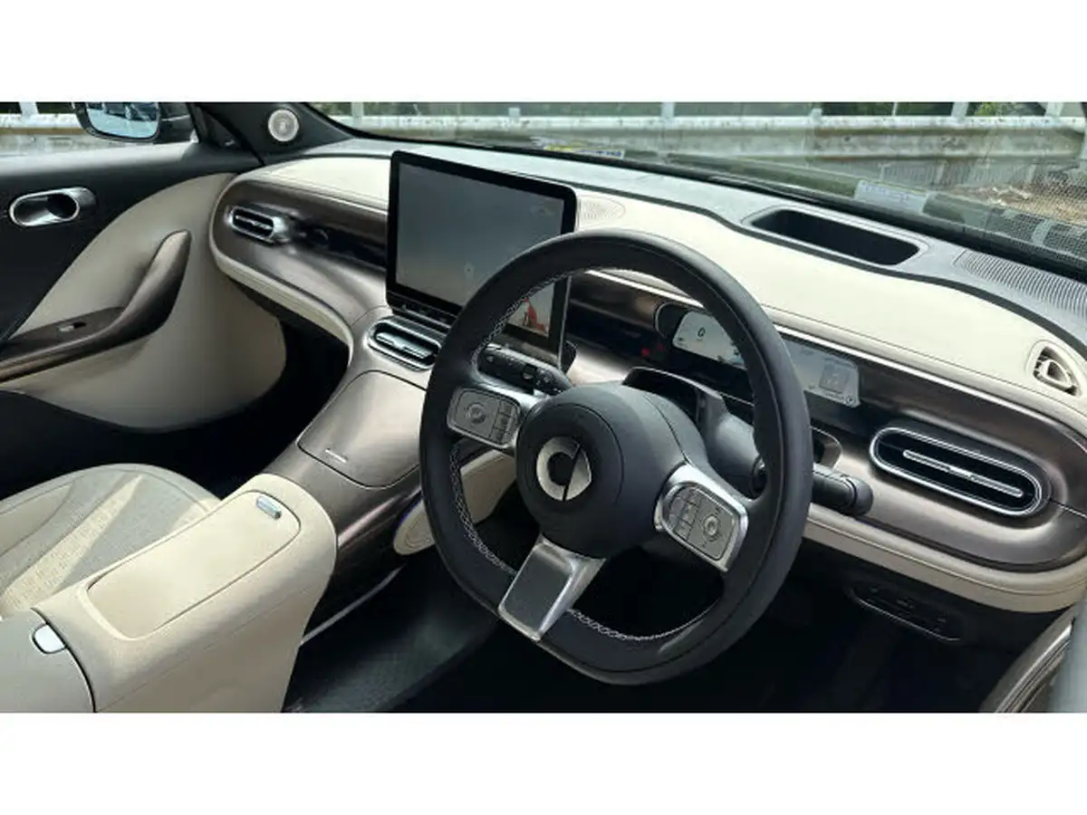 2024-smart-1-e-premium-big-10