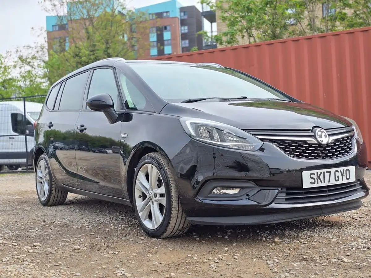2017-vauxhall-zafira-tourer-14i-16v-turbo-sri-nav-leather-pk-auto-big-4