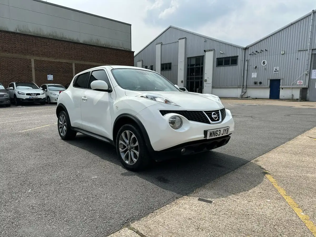 2013-nissan-juke-16-tekna-16v-1598cc-cvt-big-5
