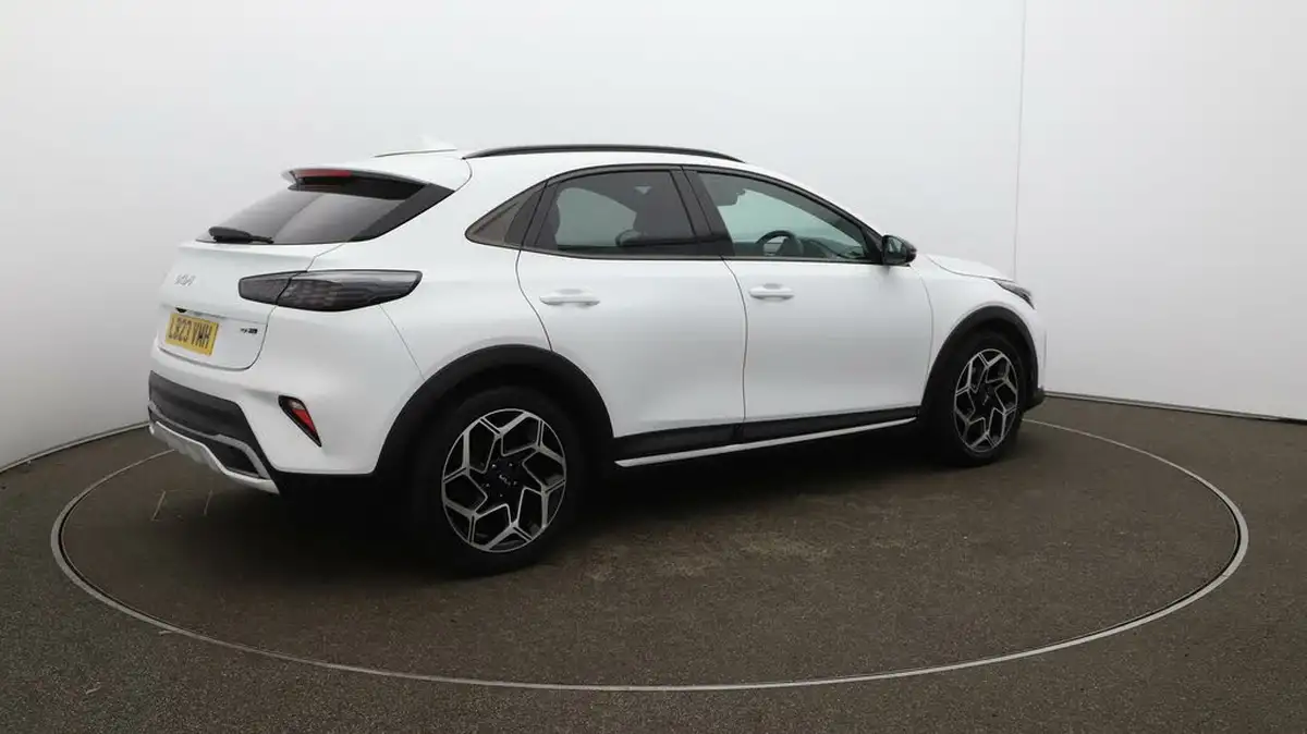 2023-kia-xceed-15-t-gdi-gt-line-158bhp-big-46