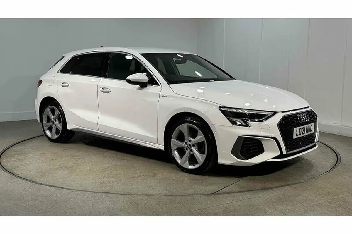 2021-audi-a3-14-40-tfsi-e-s-line-big-8