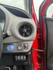 2017-toyota-yaris-15-vvt-i-icon-navi-hybrid-small-11
