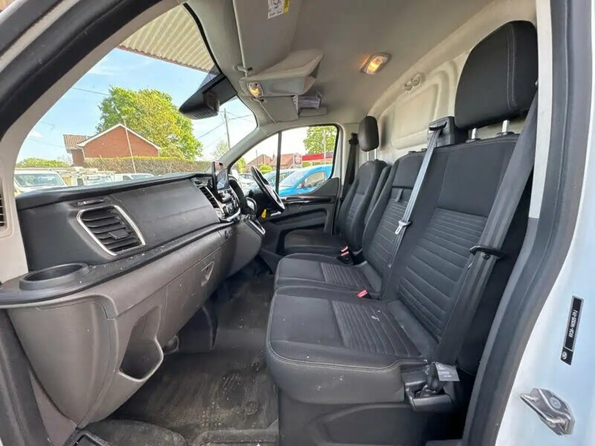 2020-ford-transit-custom-20tdci-300-l1h1-limited-170pseu6dt-panel-van-auto-big-21