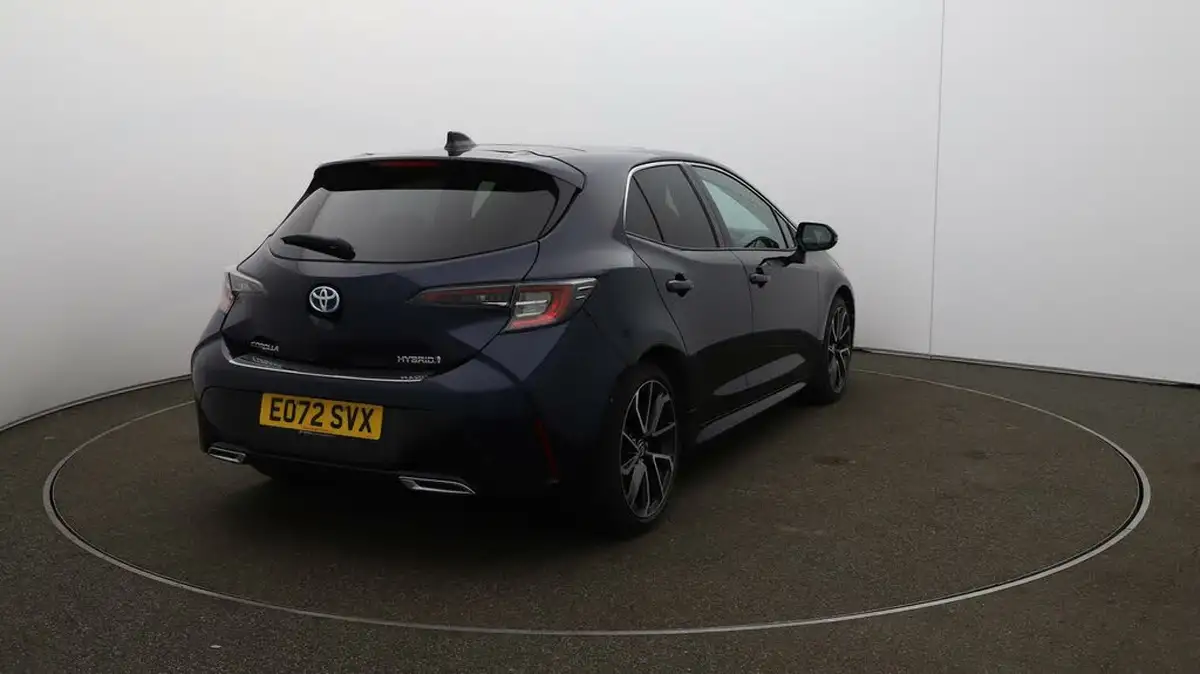 2022-toyota-corolla-20-vvt-i-excel-181bhp-trk-hatchback-big-56