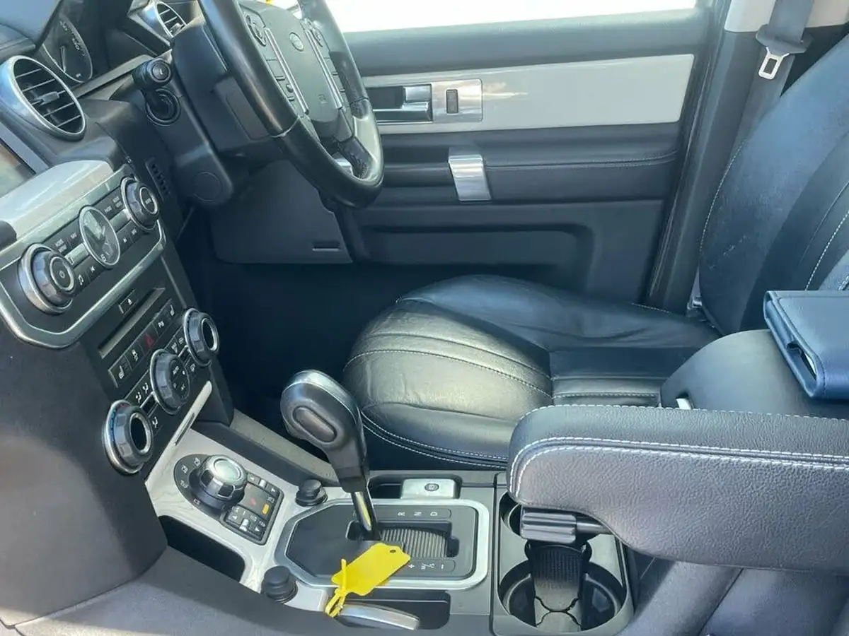 2011-land-rover-discovery-4-30td-landmark-big-28