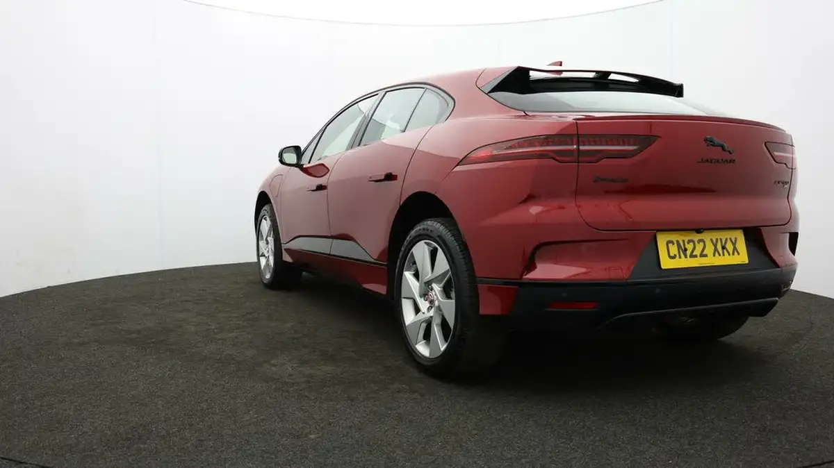 2022-jaguar-i-pace-ev400-se-big-71