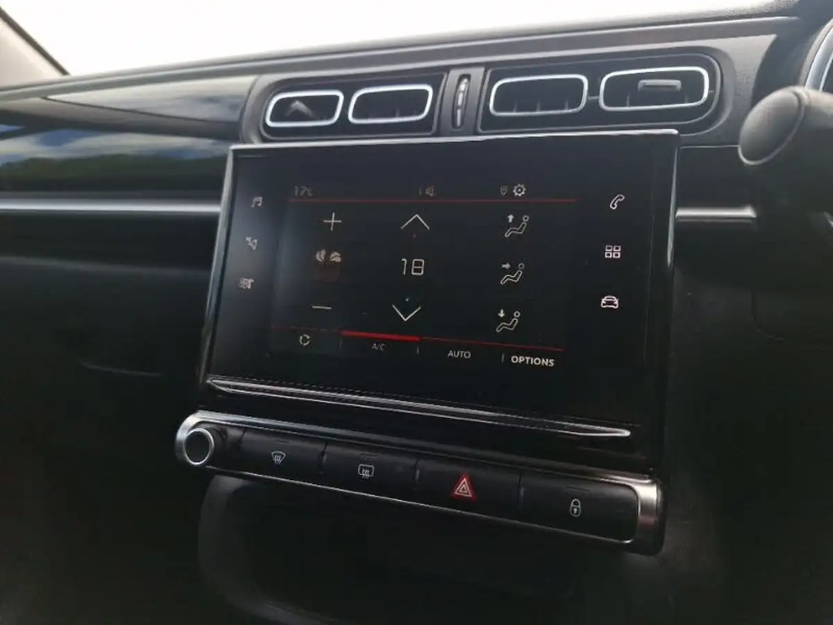 2019-citroen-c3-12-puretech-flair-82ps-ss-big-17