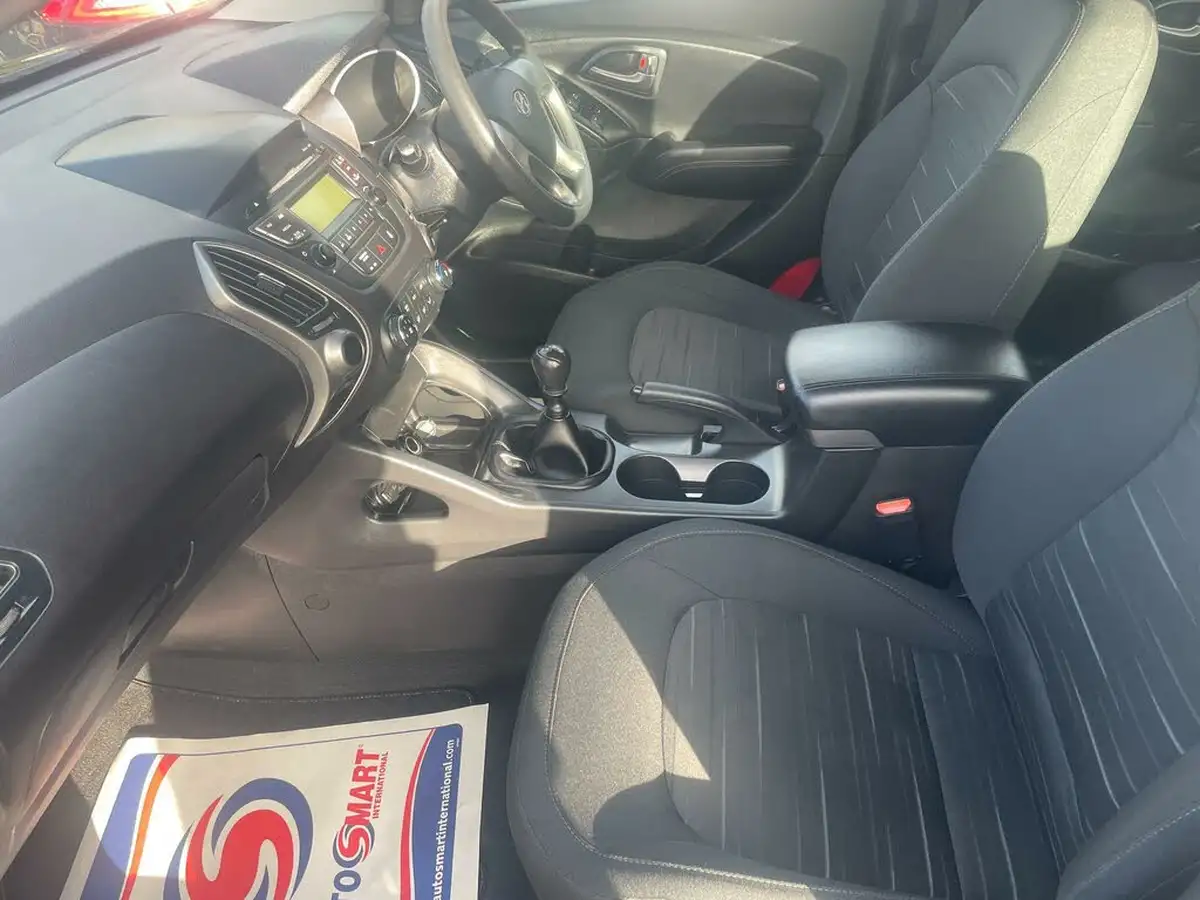 2014-hyundai-ix35-16-s-big-13
