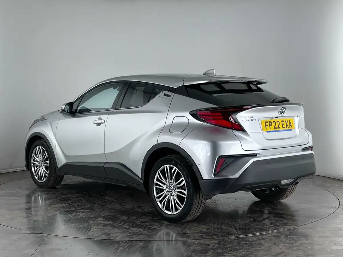 2022-toyota-c-hr-18-vvt-i-excel-big-2