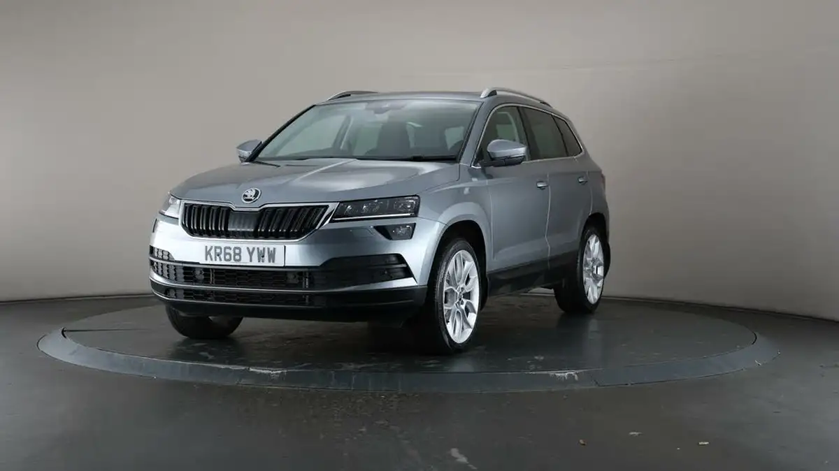 2018-skoda-karoq-20tdi-edition-big-38