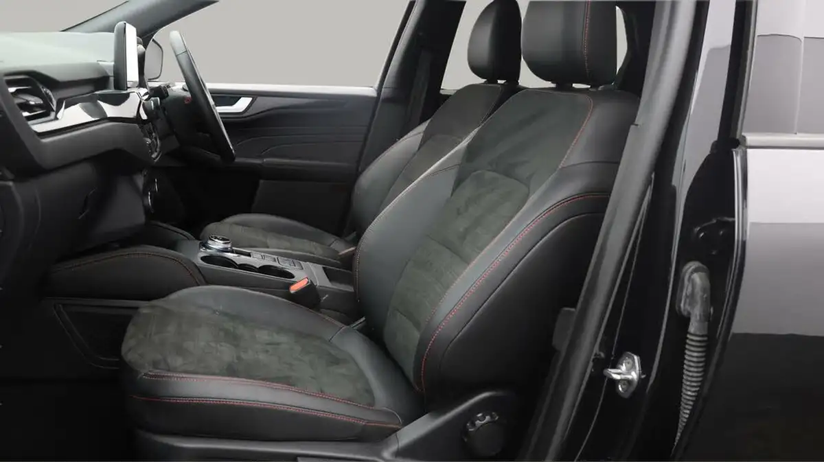 2022-ford-kuga-25t-st-line-x-edition-225ps-phev-big-13