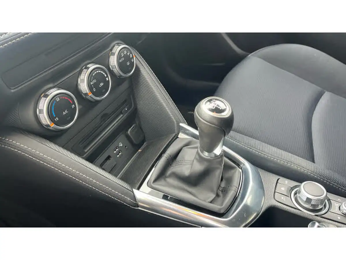 2021-mazda-mazda2-15-skyactiv-g-sport-nav-big-12