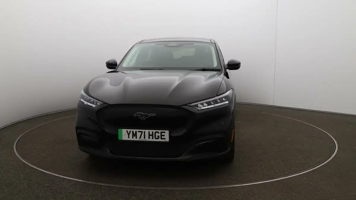 2022-ford-mustang-mach-e-e-standard-range-big-30