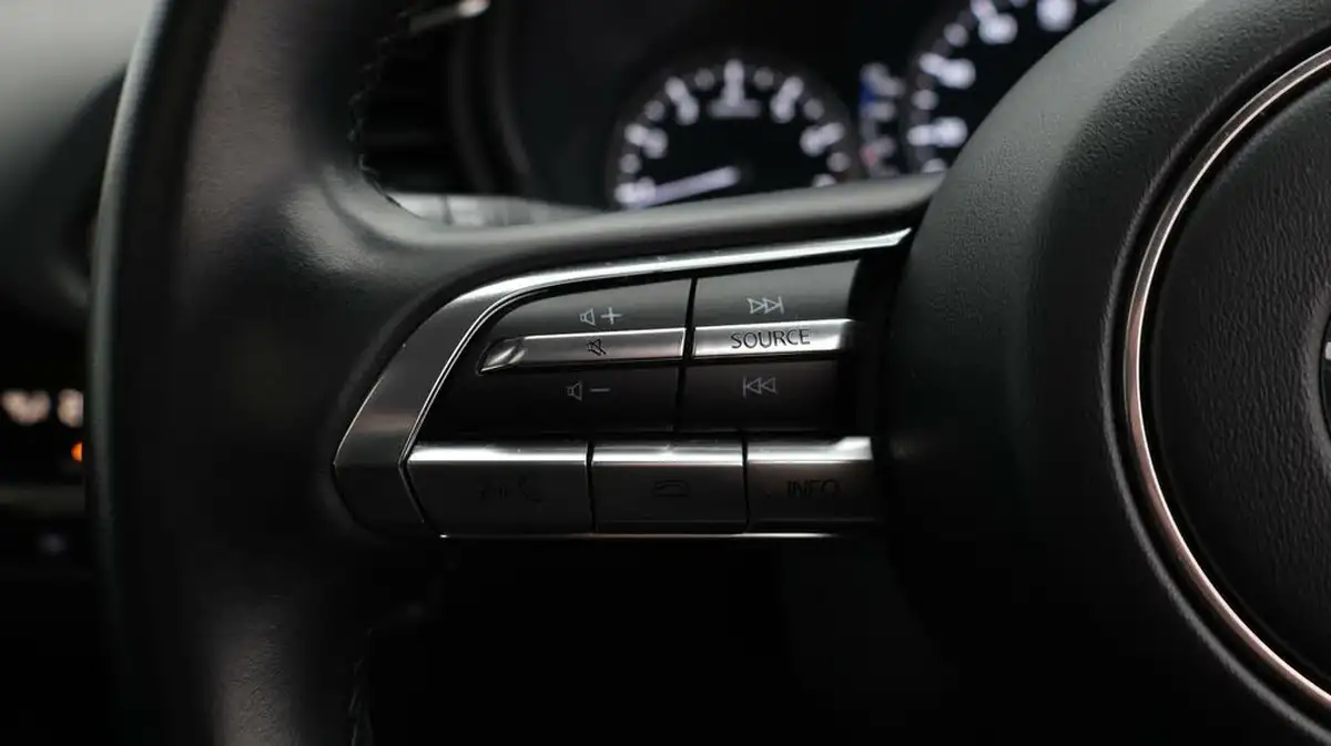 2021-mazda-cx-30-20-e-skyactiv-x-sport-lux-big-25