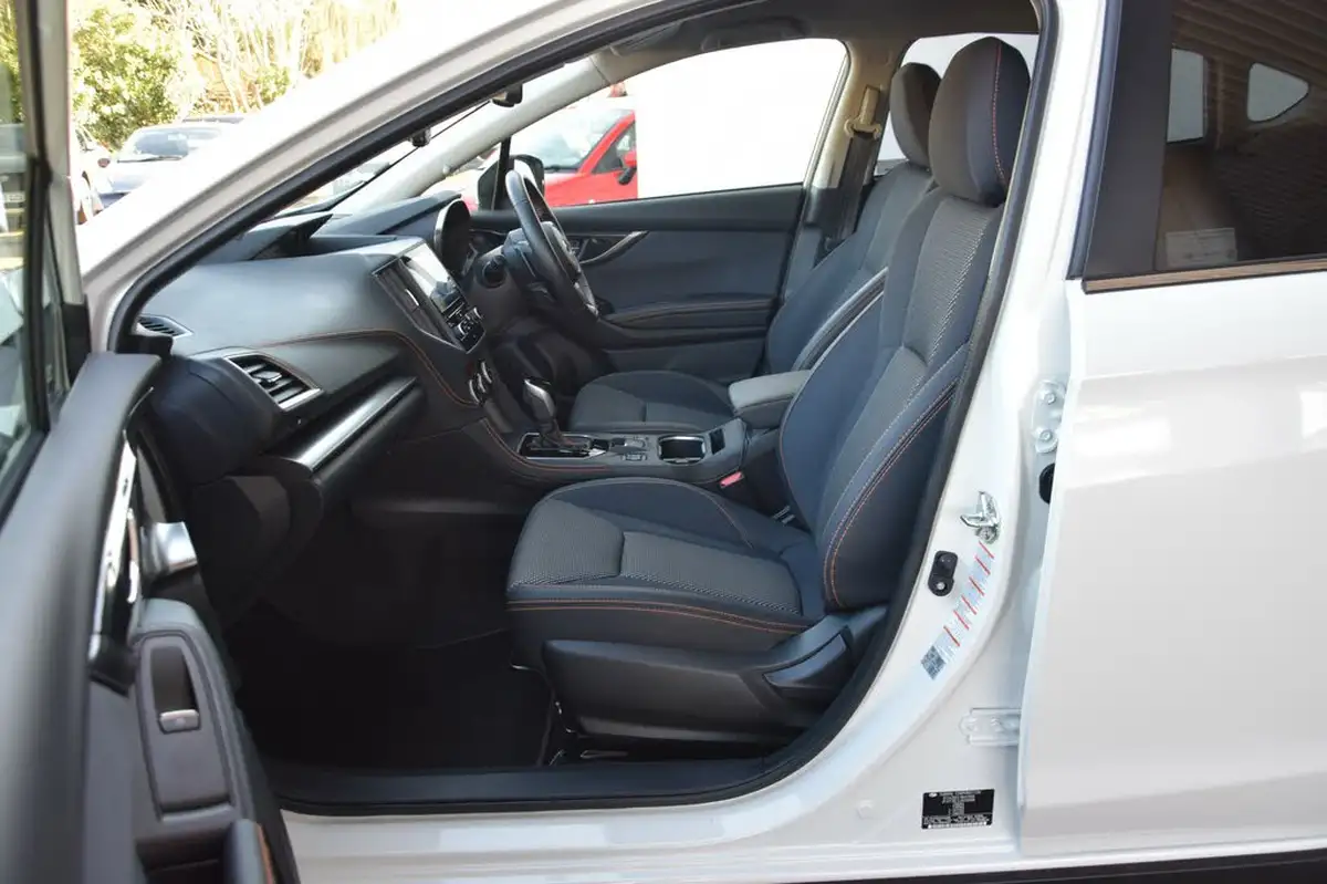 2018-subaru-xv-20i-se-156ps-ss-lineartronic-big-6