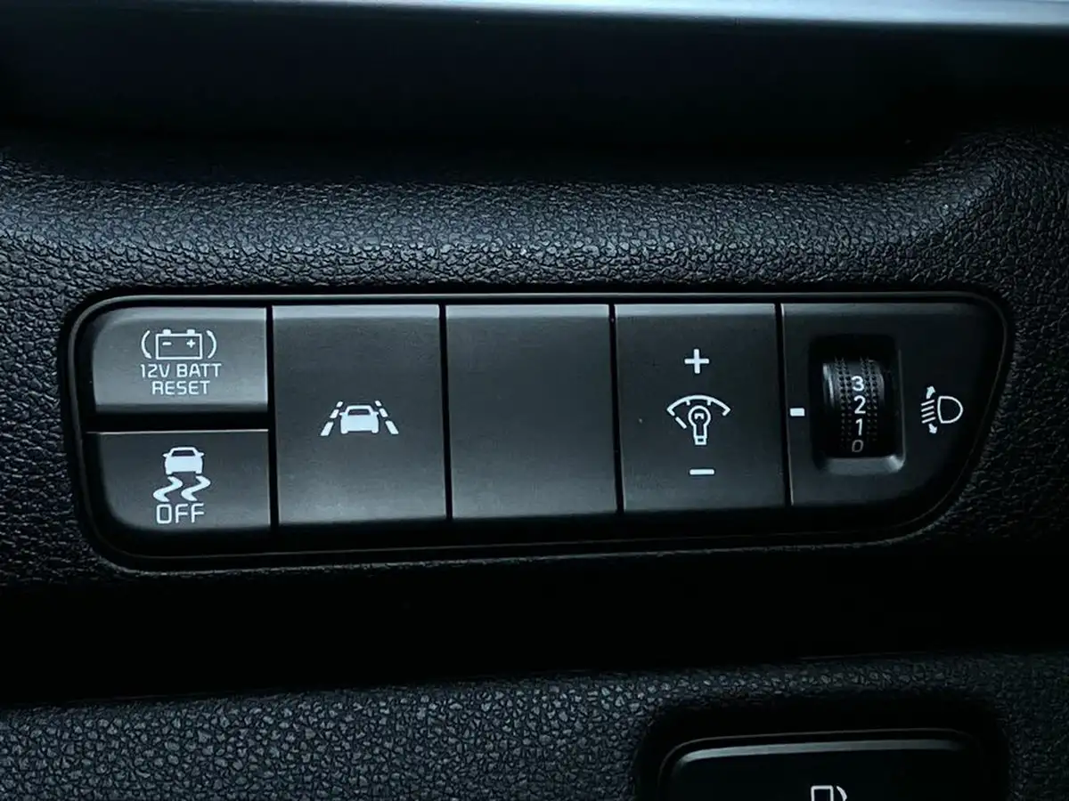 2022-kia-niro-16-gdi-2-139bhp-156kwh-big-41