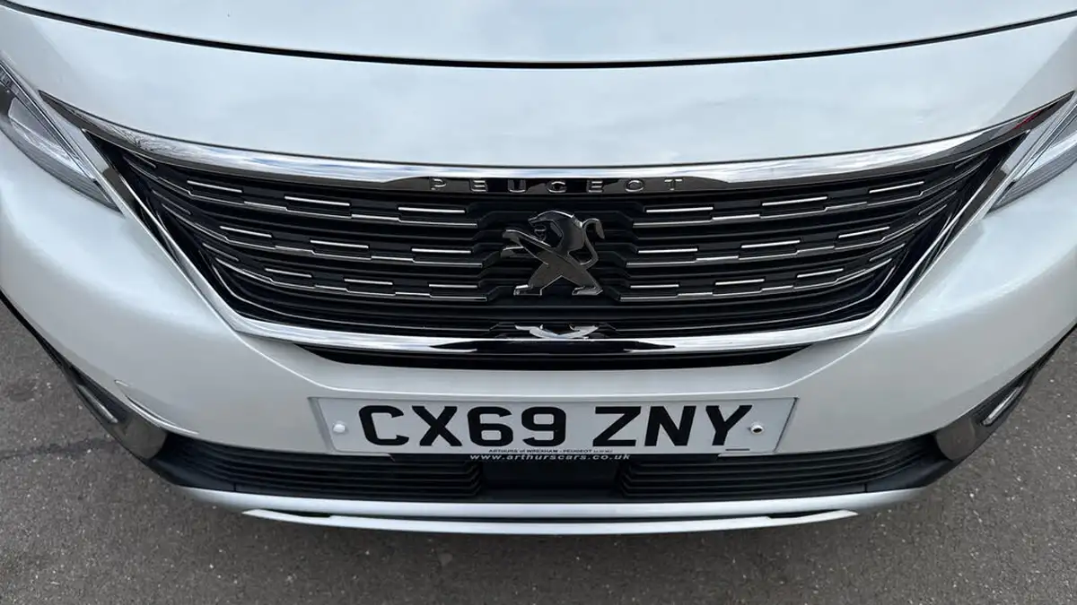 2019-peugeot-5008-suv-15-bluehdi-allure-eat8-big-45