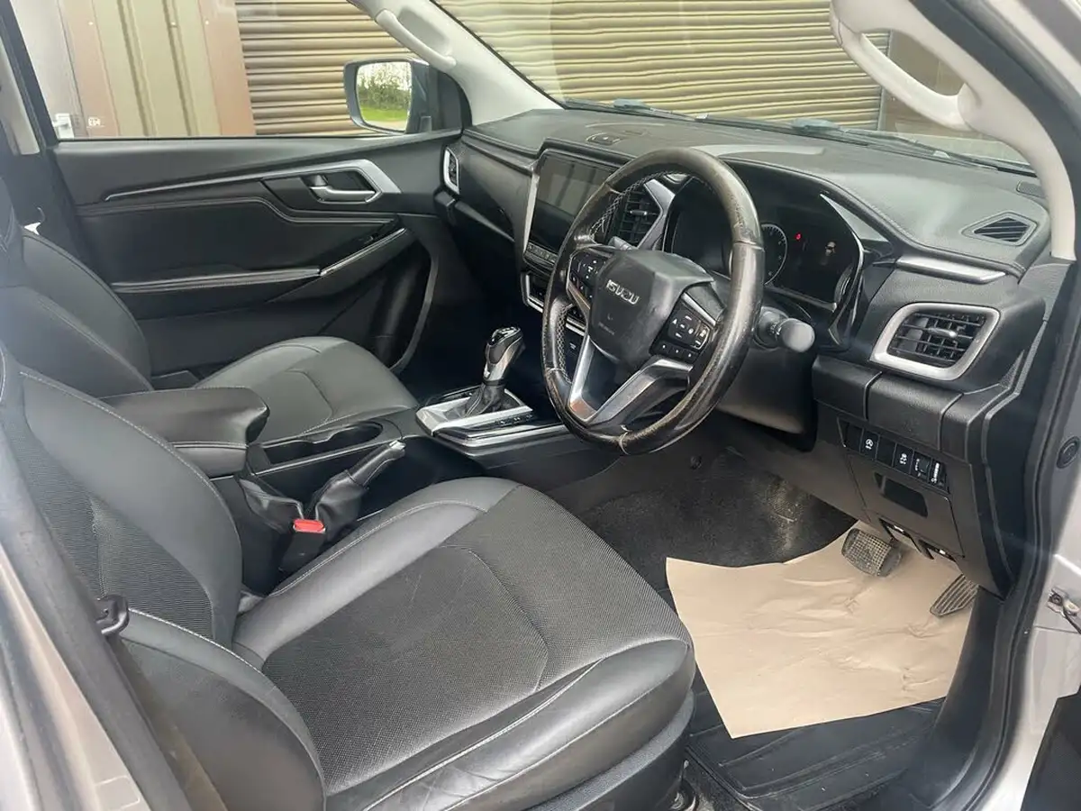 2021-isuzu-d-max-19td-dl40-auto-big-20