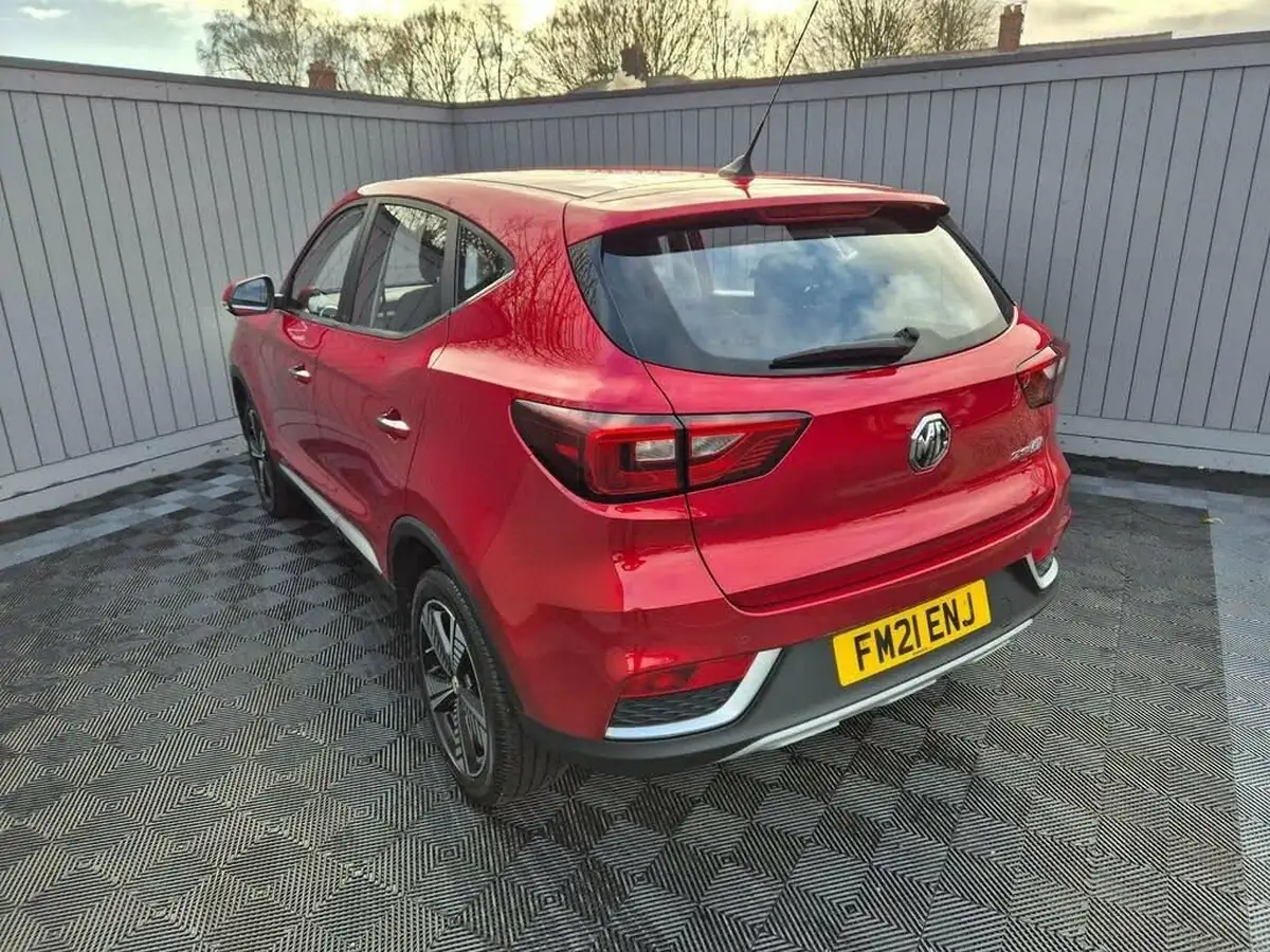 2021-mg-zs-suv-e-excite-ev-big-15