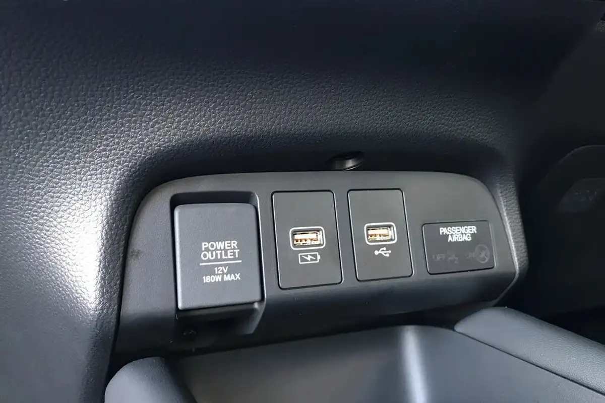 2024-honda-jazz-15-i-mmd-crosstar-advance-big-23