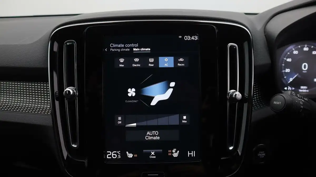 2021-volvo-xc40-15-t3-r-design-161bhp-big-12