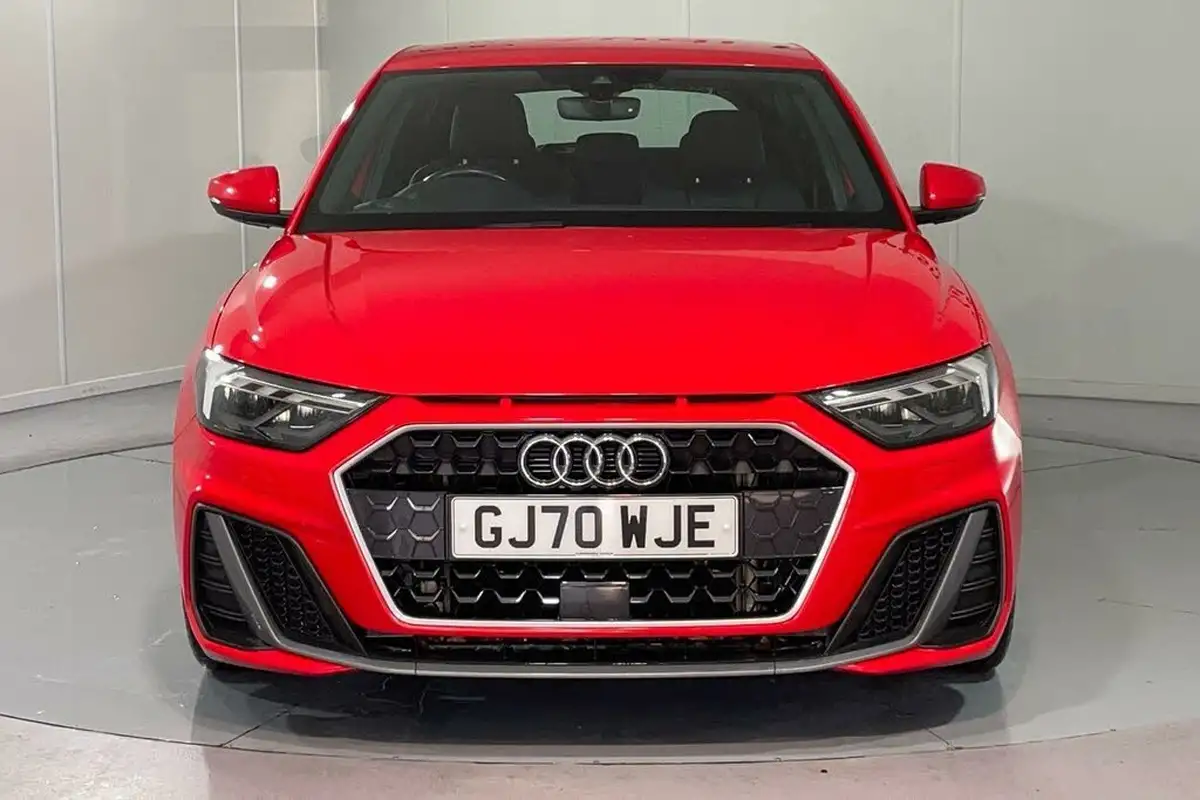 2020-audi-a1-10-30-tfsi-s-line-110ps-big-4