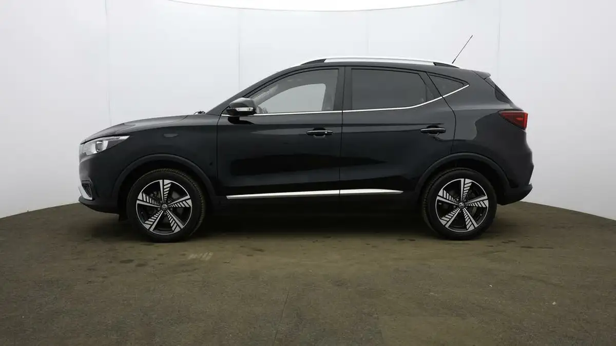 2021-mg-zs-suv-e-exclusive-ev-big-62