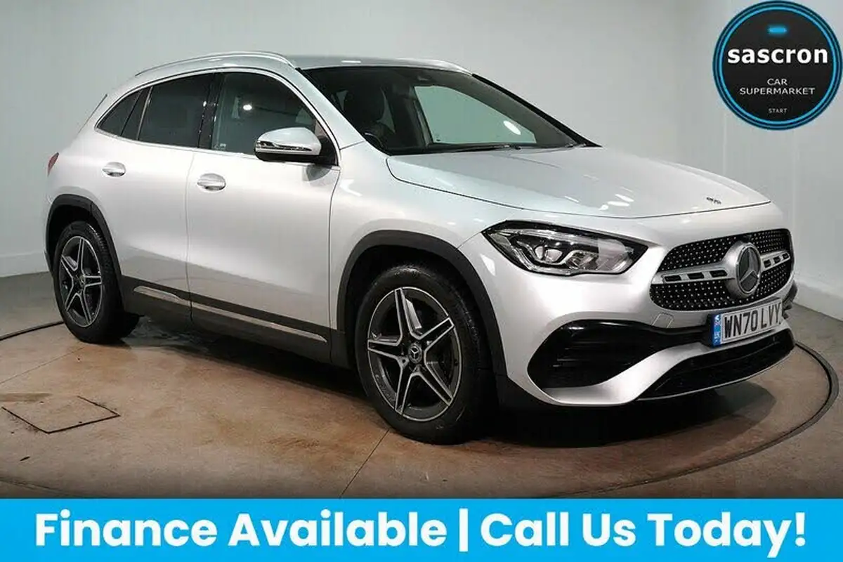 2020-mercedes-benz-gla-class-13-gla-200-amg-line-big-0