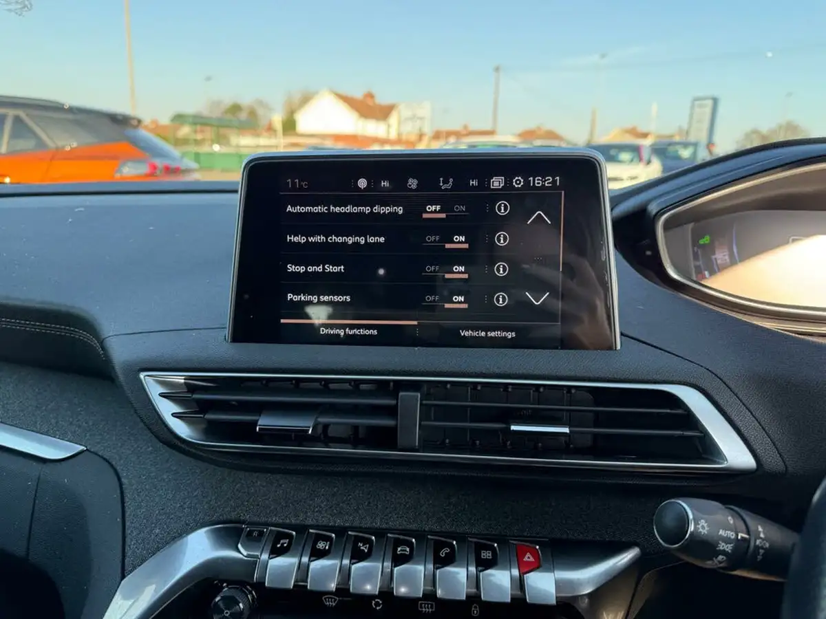 2019-peugeot-5008-suv-15-bluehdi-gt-line-eat8-big-44