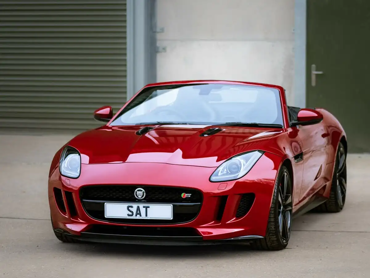 2013-jaguar-f-type-50-s-big-8