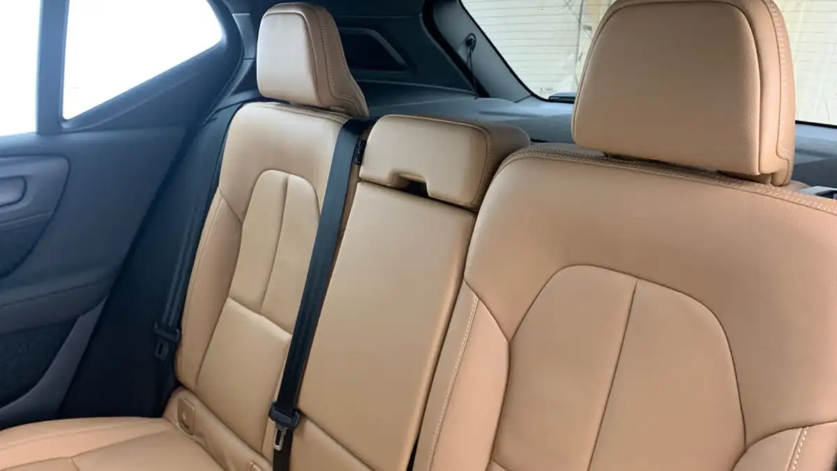 2020-volvo-xc40-20-t4-inscription-awd-big-7