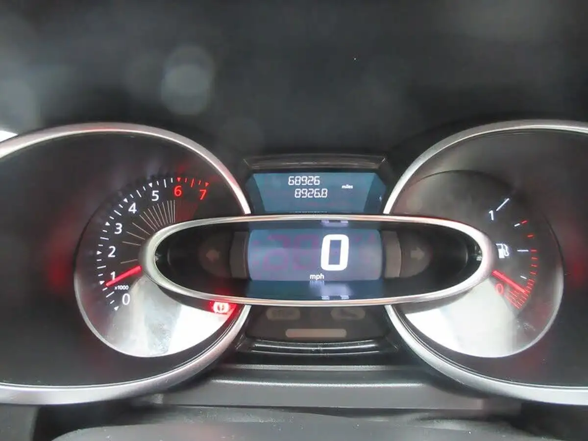 2016-renault-clio-12-dynamique-nav-16v-big-12