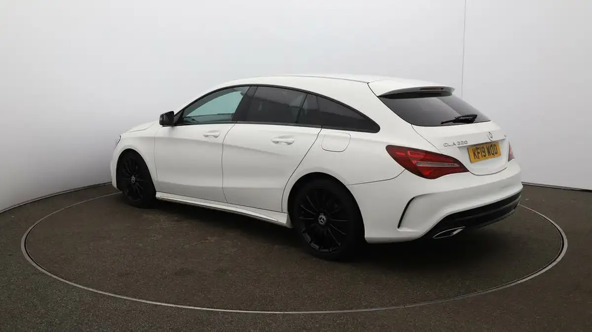 2019-mercedes-benz-cla-20-cla-220-amg-line-night-edition-ss-shooting-brake-5d-big-5