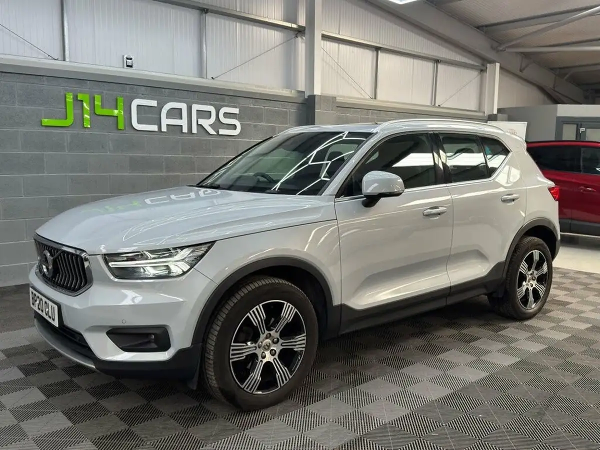 2020-volvo-xc40-15-t3-inscription-geartronic-big-0