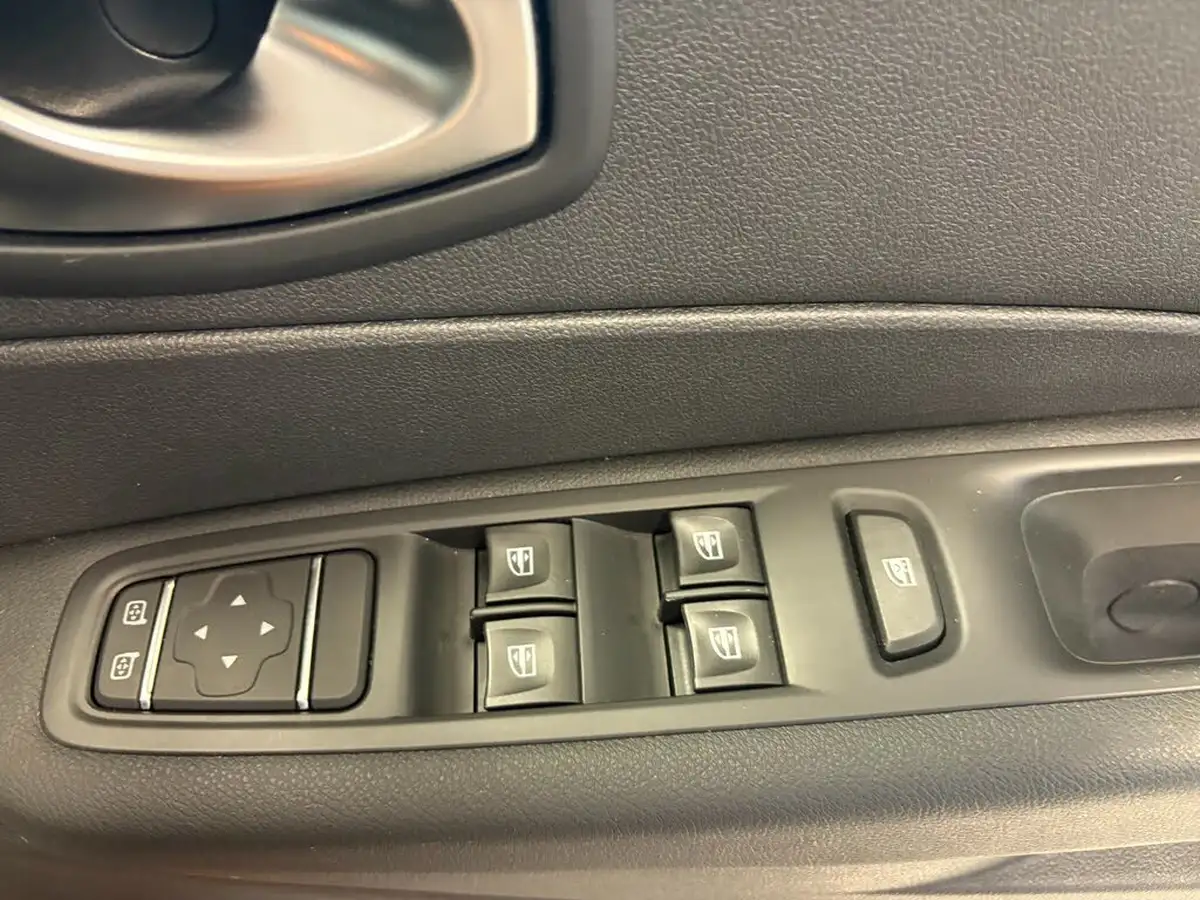 2018-renault-captur-15dci-iconic-edc-auto-big-7